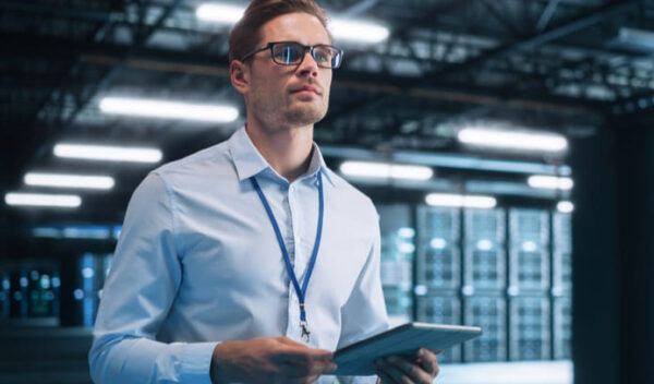 Multi-Tenant SaaS Application Using AWS EKS & Deployment models – Part 2